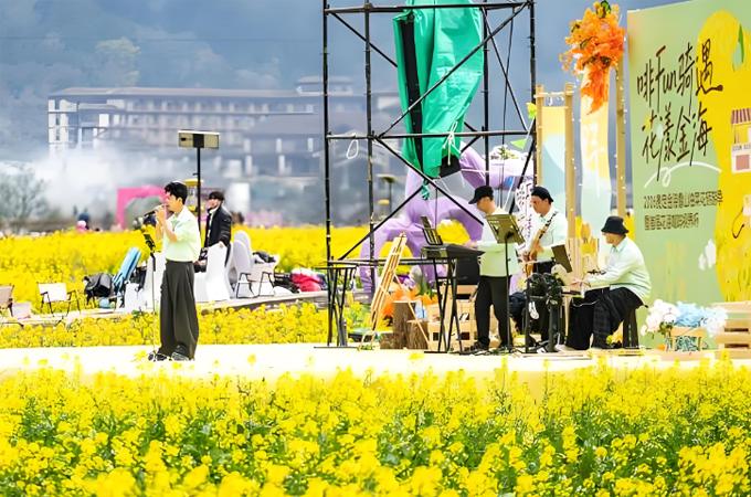 贵州贵定：赏花+潮玩，年轻化体验解锁“奇遇”