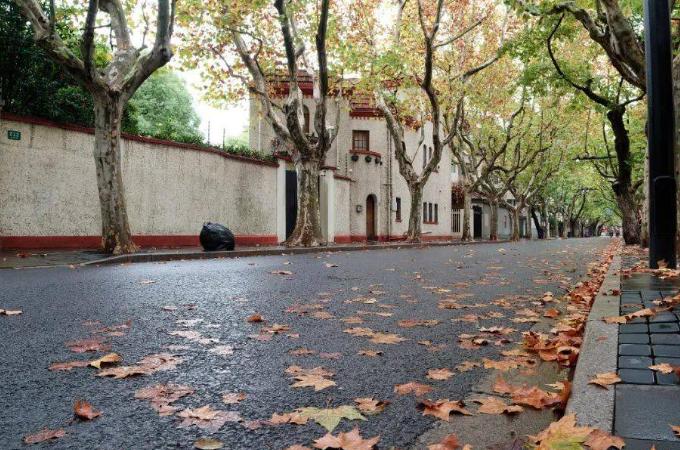 上海：城市漫步，从“买商品”到“为体验买单”